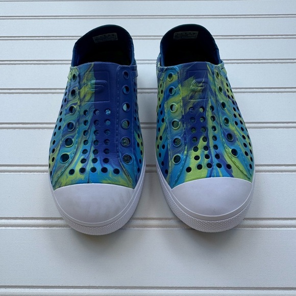 Sketchers Kids Size 13 Bright Colors Slip on - Picture 1 of 4
